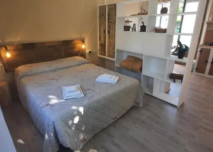 La Corte Dei Cerri Bed & Breakfast *